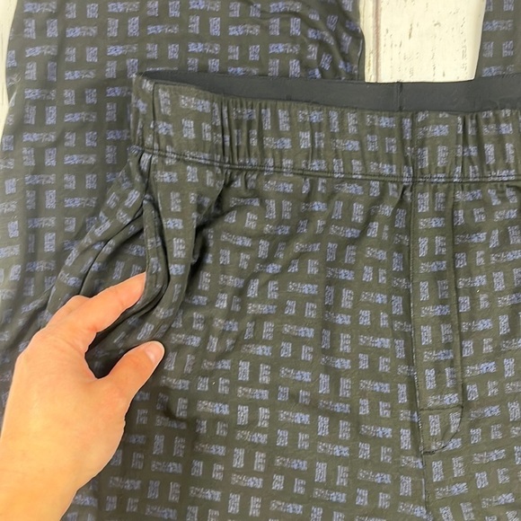 Tommy John Blue Black Geo Print Pull On Modal Blend Pajama Pants Mens Size M - Picture 4 of 11